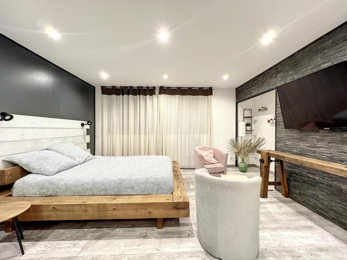Dream Loft Jacuzzi - Sauna بريست المظهر الخارجي الصورة